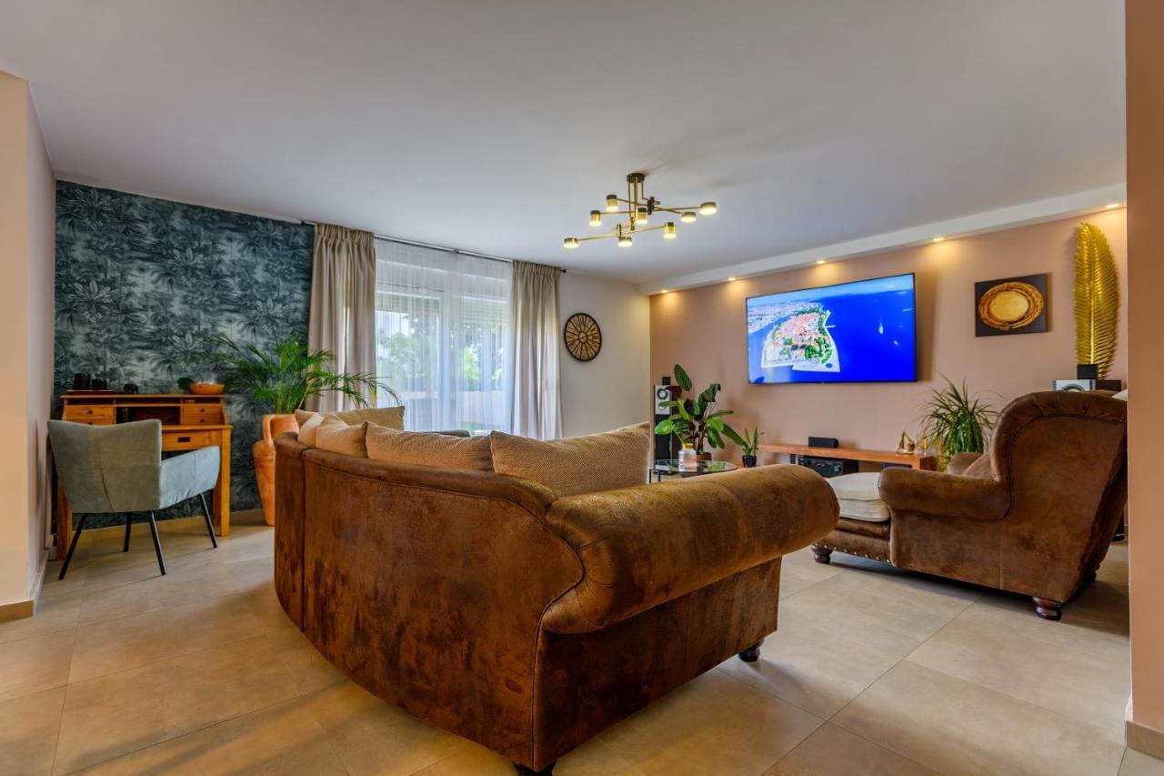 Green Residence Villa Zadar Exterior photo
