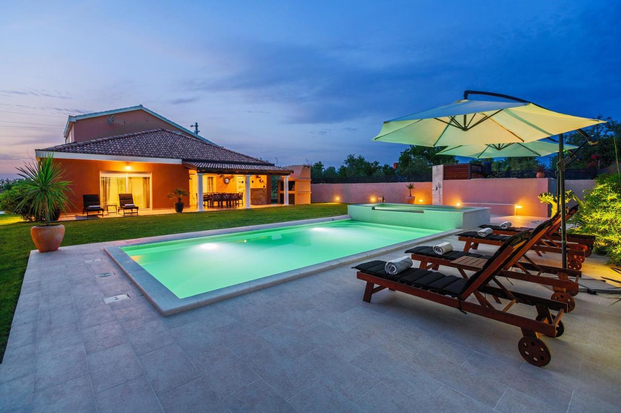 Green Residence Villa Zadar Exterior photo